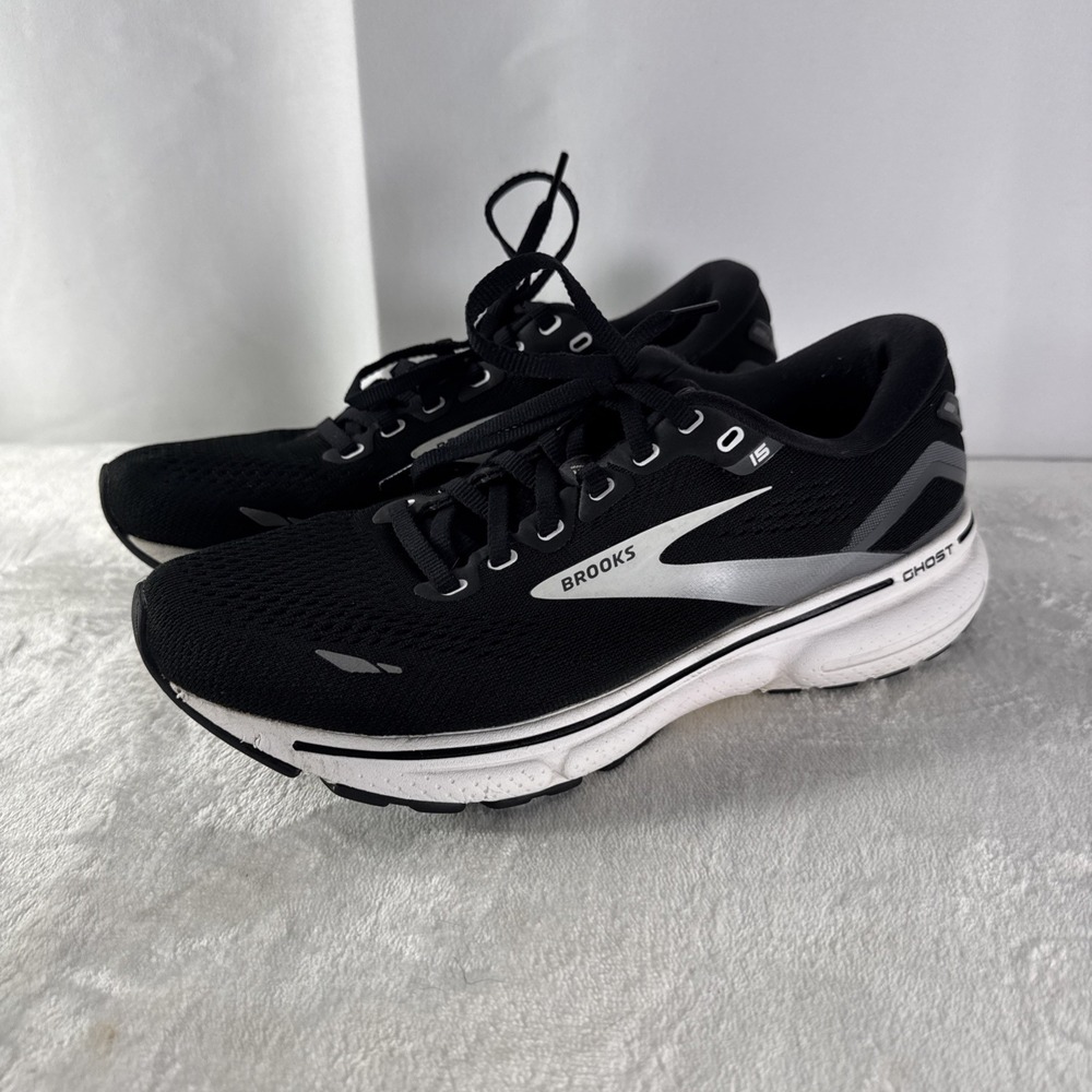 Brooks Ghost 15 Shoes Womens Size 8.5 B Black White Running Sneakers 1203801B012